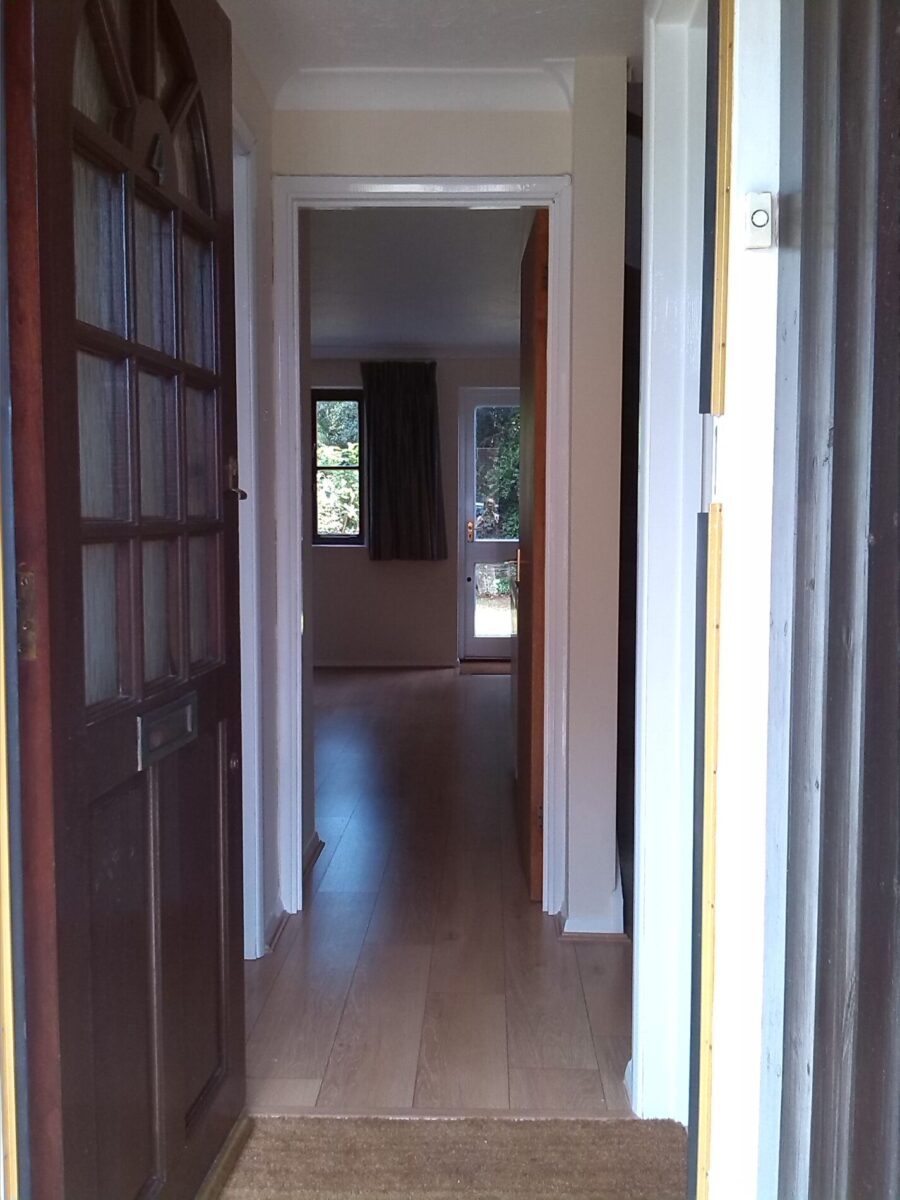 Bronte Close, Gants Hill