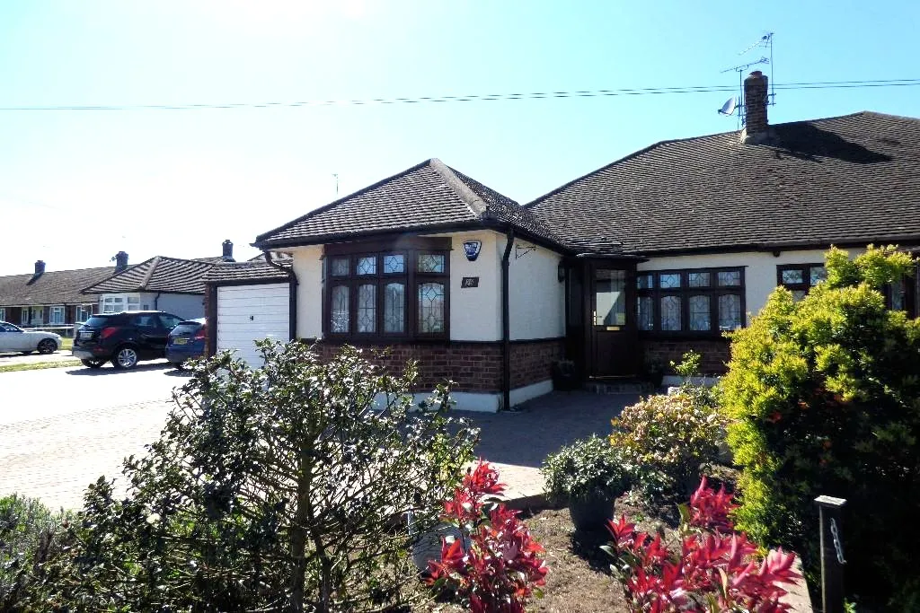 Canterbury Avenue Upminster