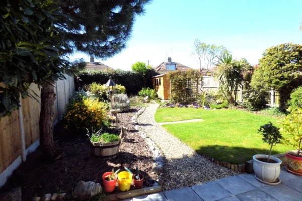 Canterbury Avenue Upminster