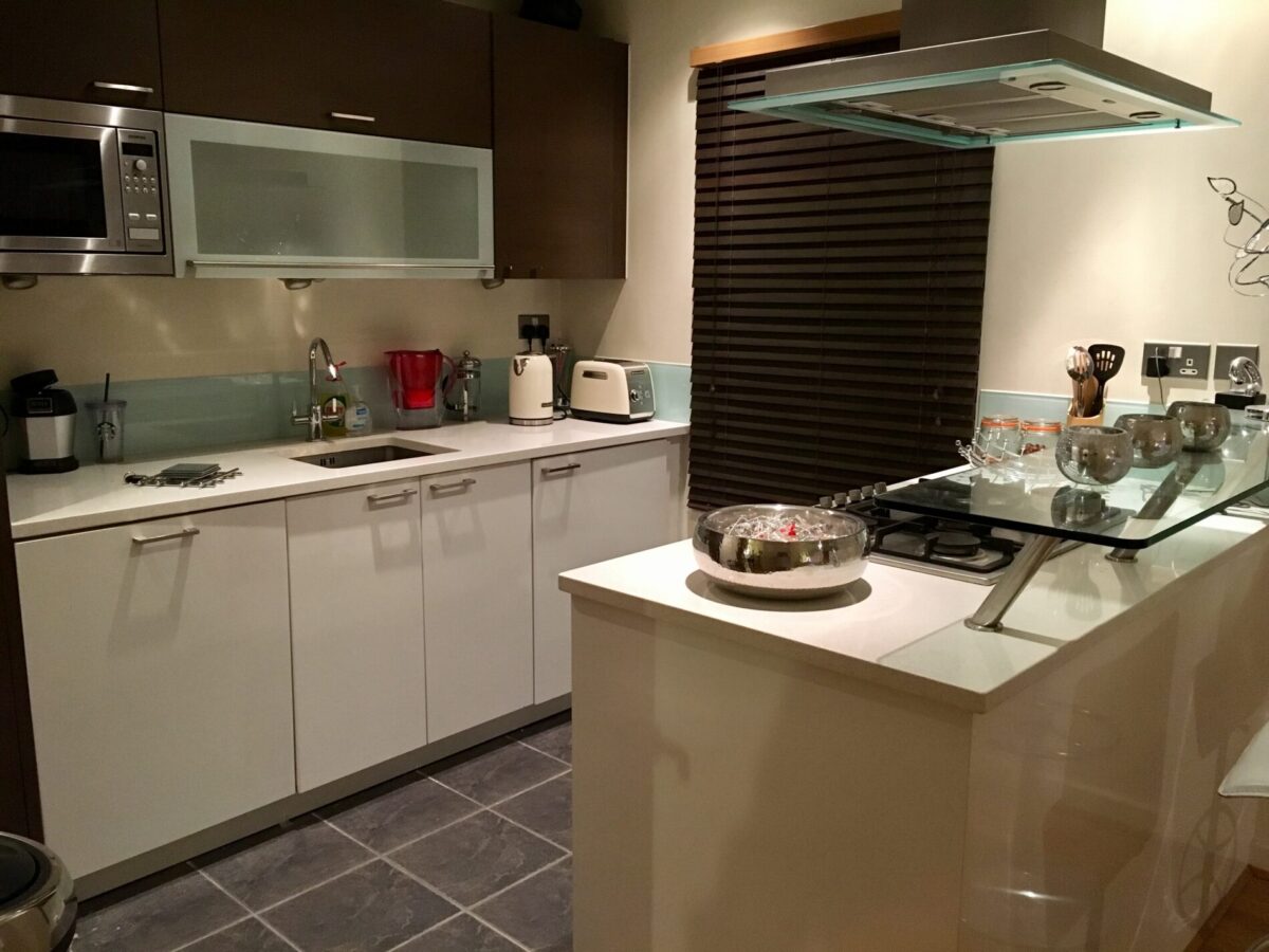 Harrison Court, Queen Mary Avenue