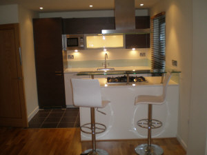 Harrison Court, Queen Mary Avenue