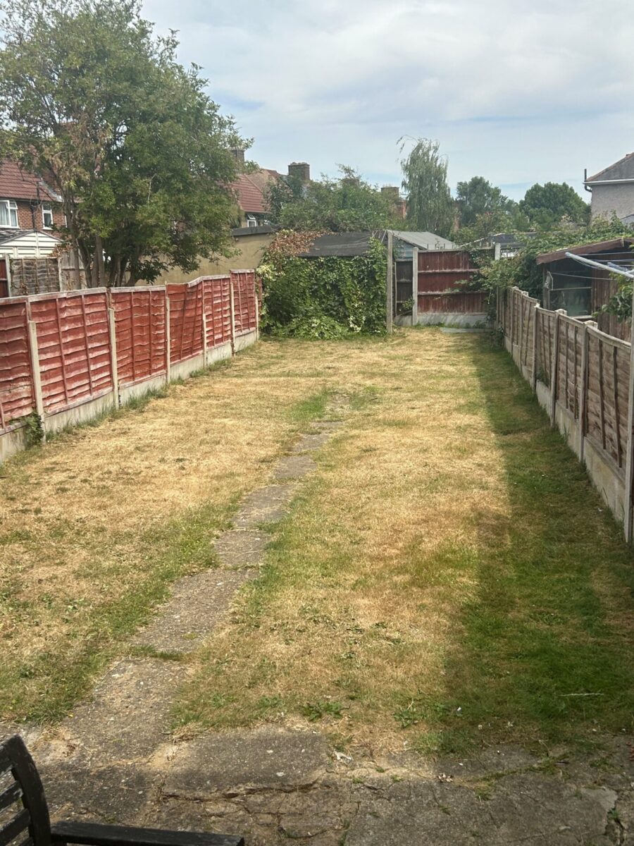 Lodge Avenue